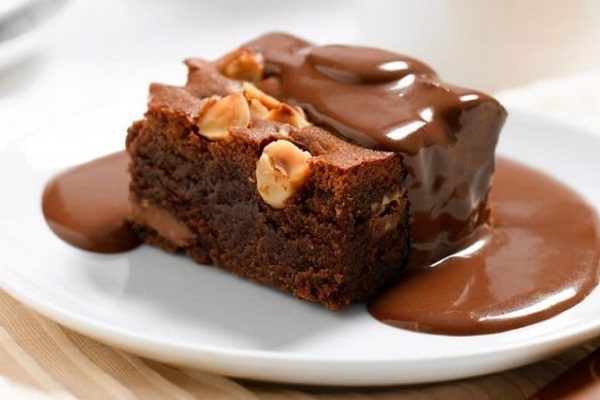 brownie-kem-chocolate-sieu-ngon-600x400.jpg