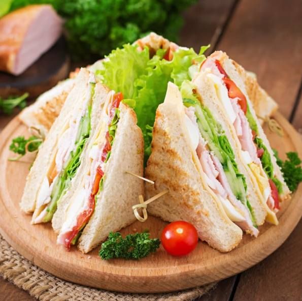 banh-sandwich-bao-nhieu-calo-2.jpg