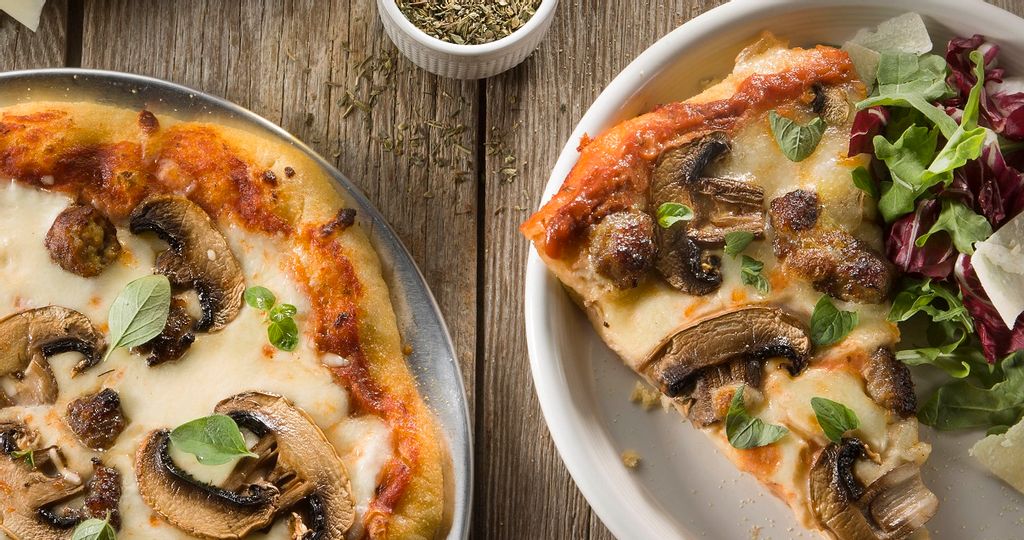 White-Mushroom-Pizza.jpg