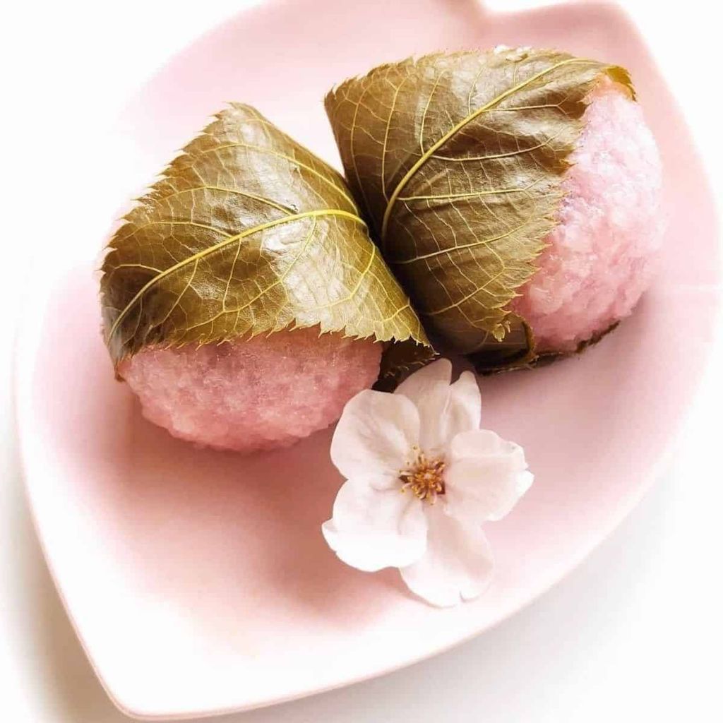 Sakura-mochi-recipe-with-sakur-8066-8933-1647937733.jpg